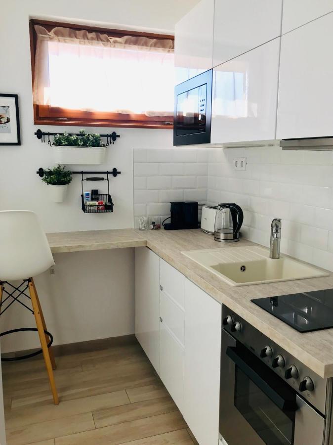 Belvarosi Studio Apartman Kecskemét Exterior foto